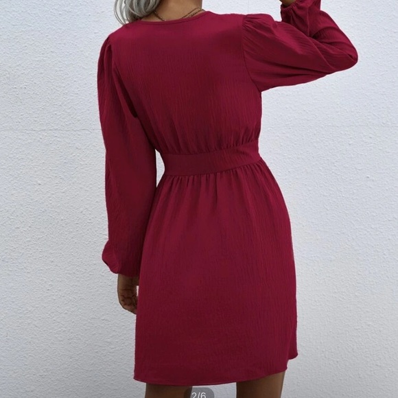 NWT SHEIN surplice neck lantern sleeve dress - Picture 3 of 4